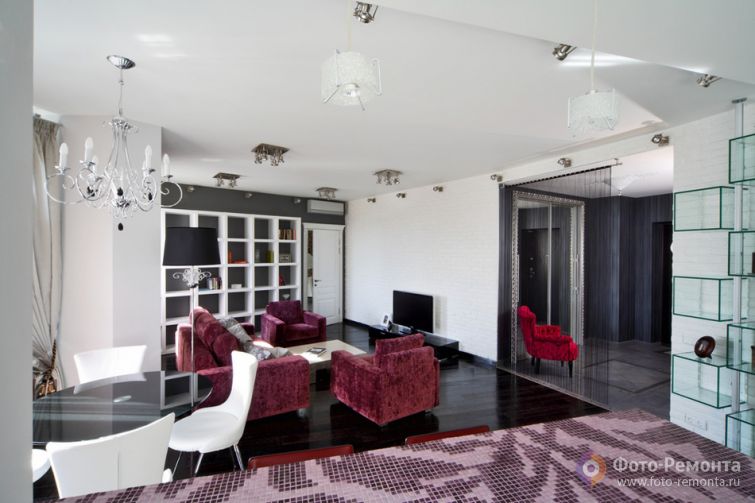 Интерьер квартиры в светлых тонах, ул. Зеленодольская