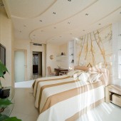 Спальня в нежных тонах