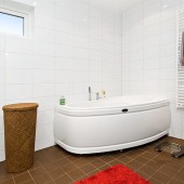Белые ванные комнаты фото - дизайн интерьера