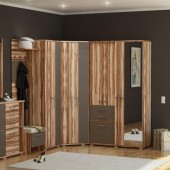 Оригинальная прихожая Одри