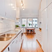 Узкая кухня