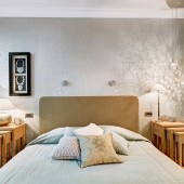 Серые тона в спальне