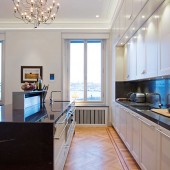 Большая кухня