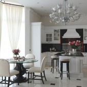 Кухня и столовая