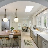 Большие кухни фото - дизайн интерьера