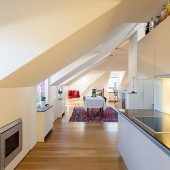 Кухня, вид на столовую