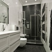 Черные ванные комнаты фото - дизайн интерьера