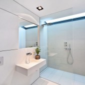 Душевая комната