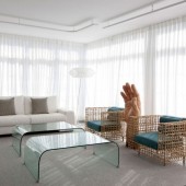 Гостиная в светлых тонах