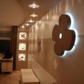 Оформление стены в детской комнате