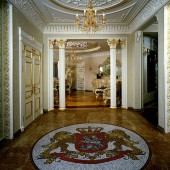 Белый коридор фото - дизайн интерьера