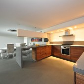 Большие кухни фото - дизайн интерьера