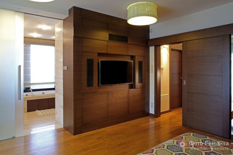 Коричневые спальни