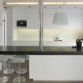 Белая кухня