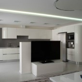 Гостиная и кухня