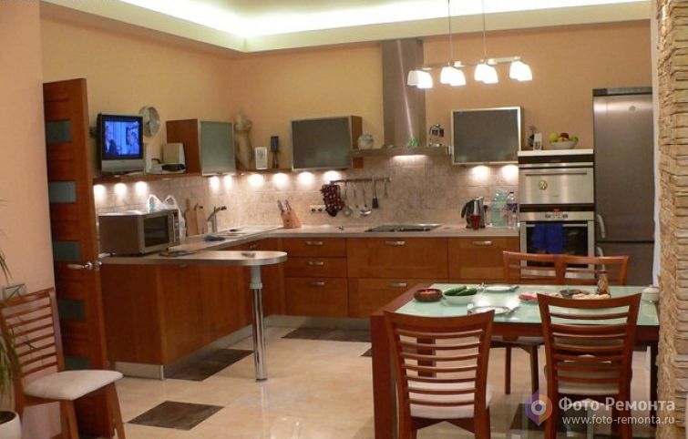  Кухни большого размера