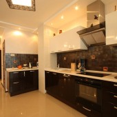 Черно-белая кухня