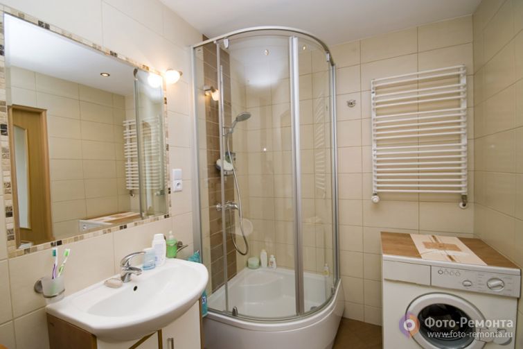 Дизайн ванной комнаты с душевой кабиной