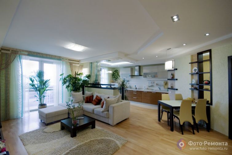  Интерьер светлой гостиной