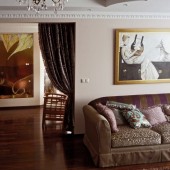 Гостиная и прихожая