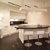 Дизайн большой квартиры в светлых тонах, г.Москва