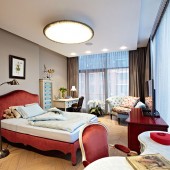 Красивая детская комната для девочки