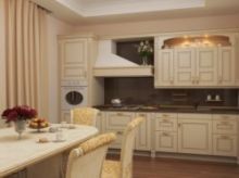 Кухонный гарнитур в классическом стиле