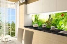 Оригинальный дизайн кухни со скинали