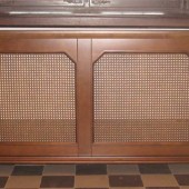 Как скрыть батареи